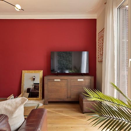 Enjoy Apartments Donna Барселона Екстер'єр фото